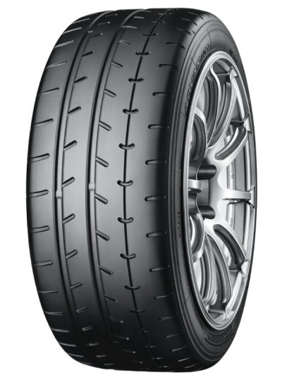 275/40 R18 ADVAN A052 103Y XL